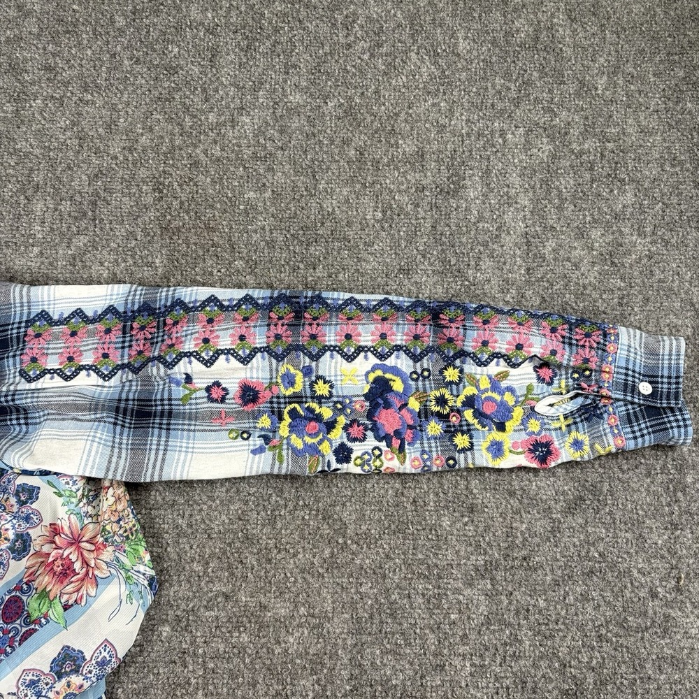 Andree by Unit Boho Tunic Top M Blue Plaid‎ Floral Embroidered Patchwork Tassels - Picture 8 of 14